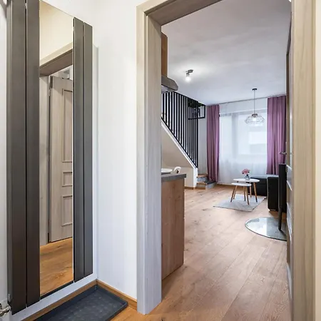 شقة Klea - 24h Reception - 2 Floors - Fireplace - Washer - Lots Of Attractions In The Area Mýto pod Ďumbierom